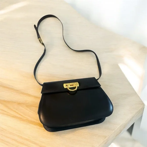 ❌SOLD❌Salvatore Ferragamo Black Handbag with Gold Accents - Picture 2 of 14